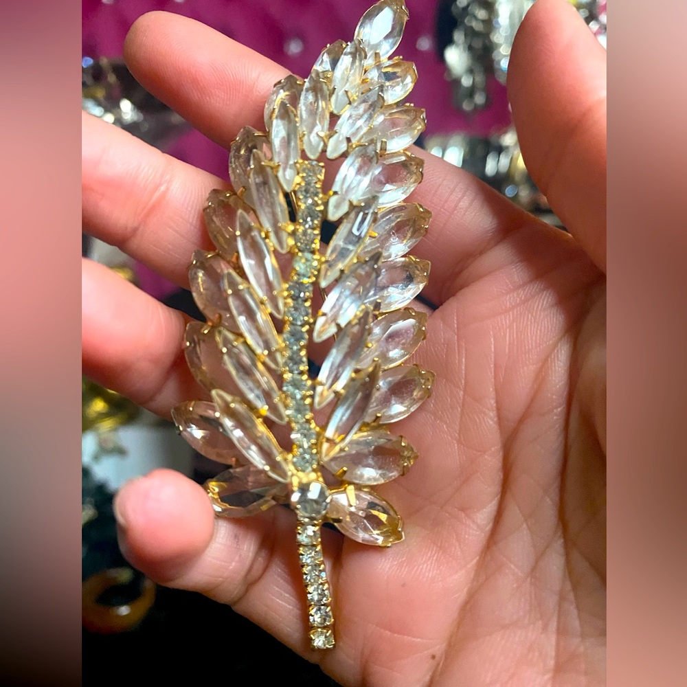Juliana Vintage Crystal/Gold Tone High End Huge Leaf Brooch Pin 4"